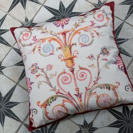 Подушка декоративная «Эрмитаж» beige, версия 2