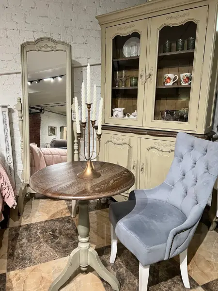 Столик-геридон Поместье