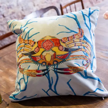 Декоративная подушка «Фантастика подводного мира» версия 3 (блю)