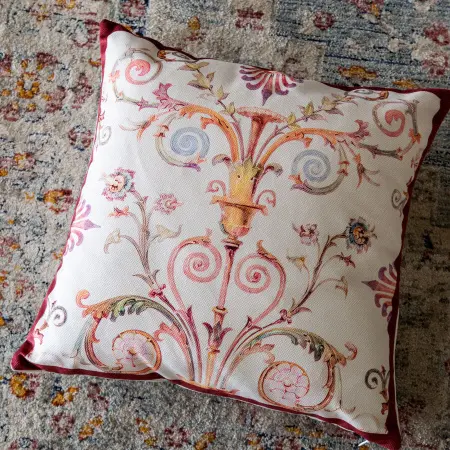 Подушка декоративная «Эрмитаж» beige, версия 2