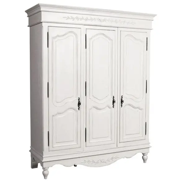 Шкаф трехстворчатый распашной Марсель