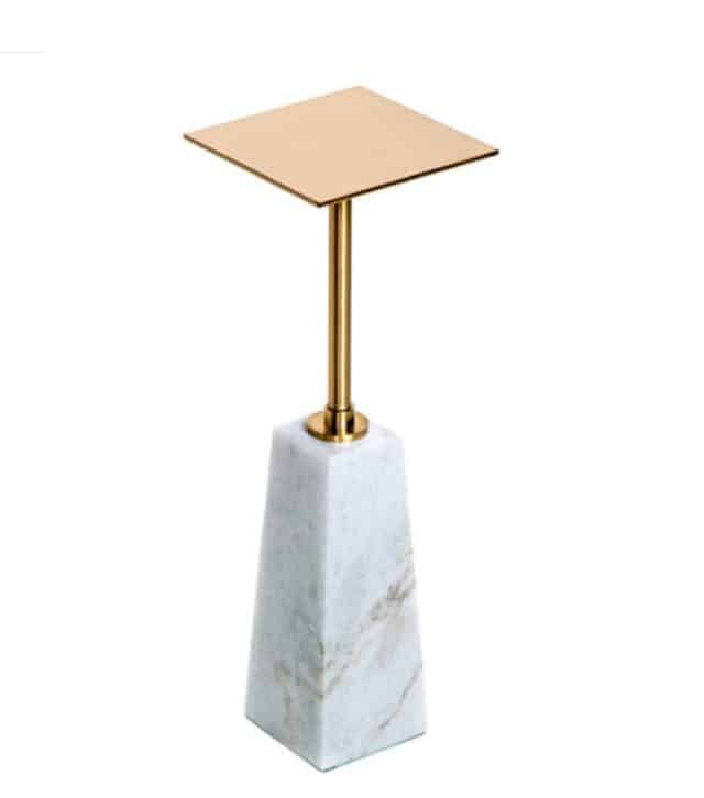 питьевой столик с мраморным основанием и металлической столешницей золотого цвета.jpg